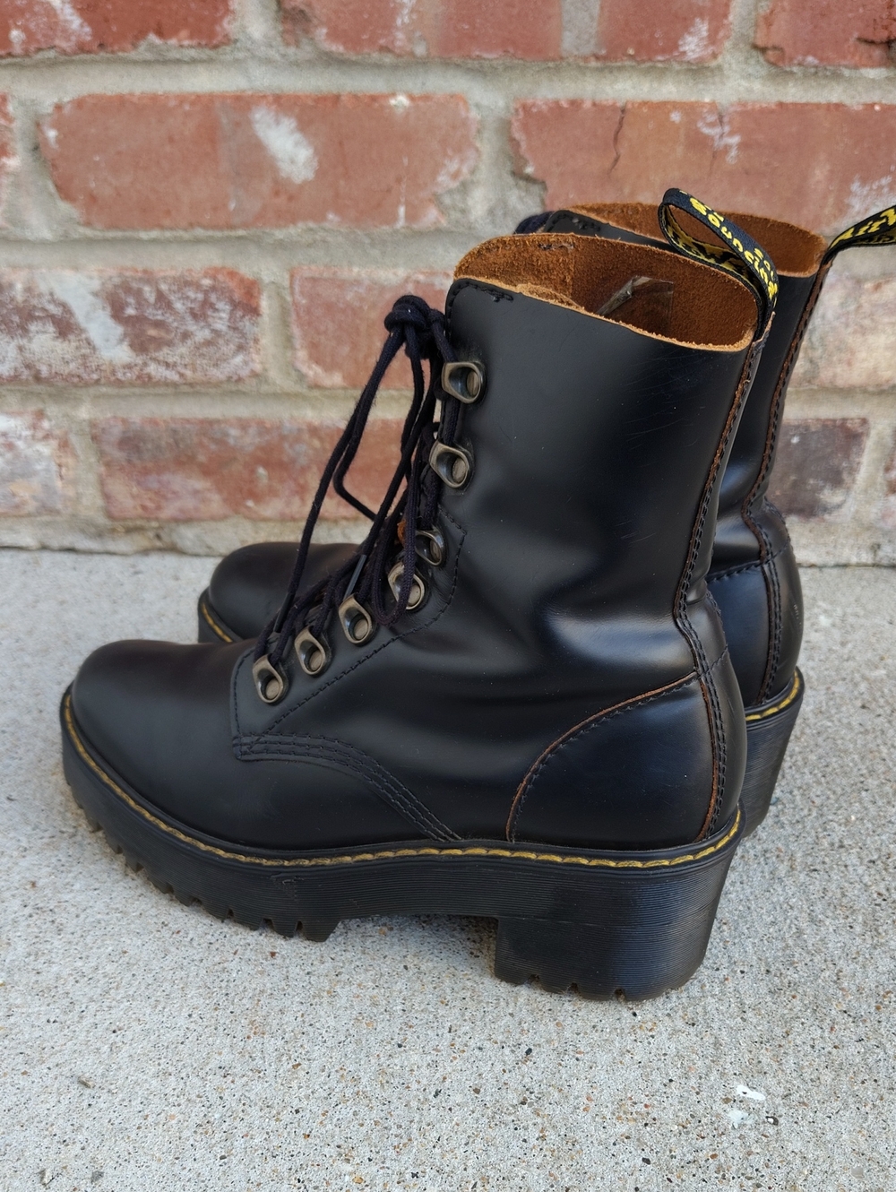 Dr Martens Leona Vintage Smooth Leather Heeled Platform Boots Size 7 Grunge - Picture 11 of 17
